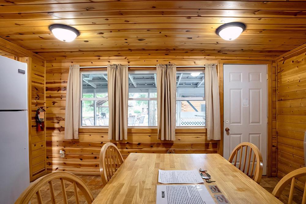 Big River Escape Riverside Cabins Buffalo City Εξωτερικό φωτογραφία