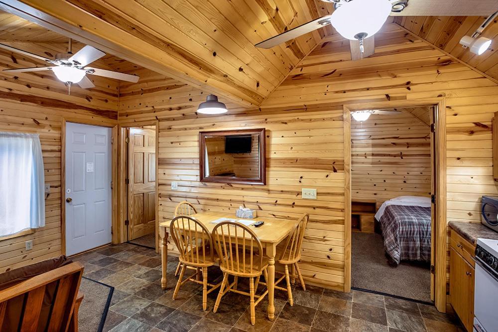 Big River Escape Riverside Cabins Buffalo City Εξωτερικό φωτογραφία